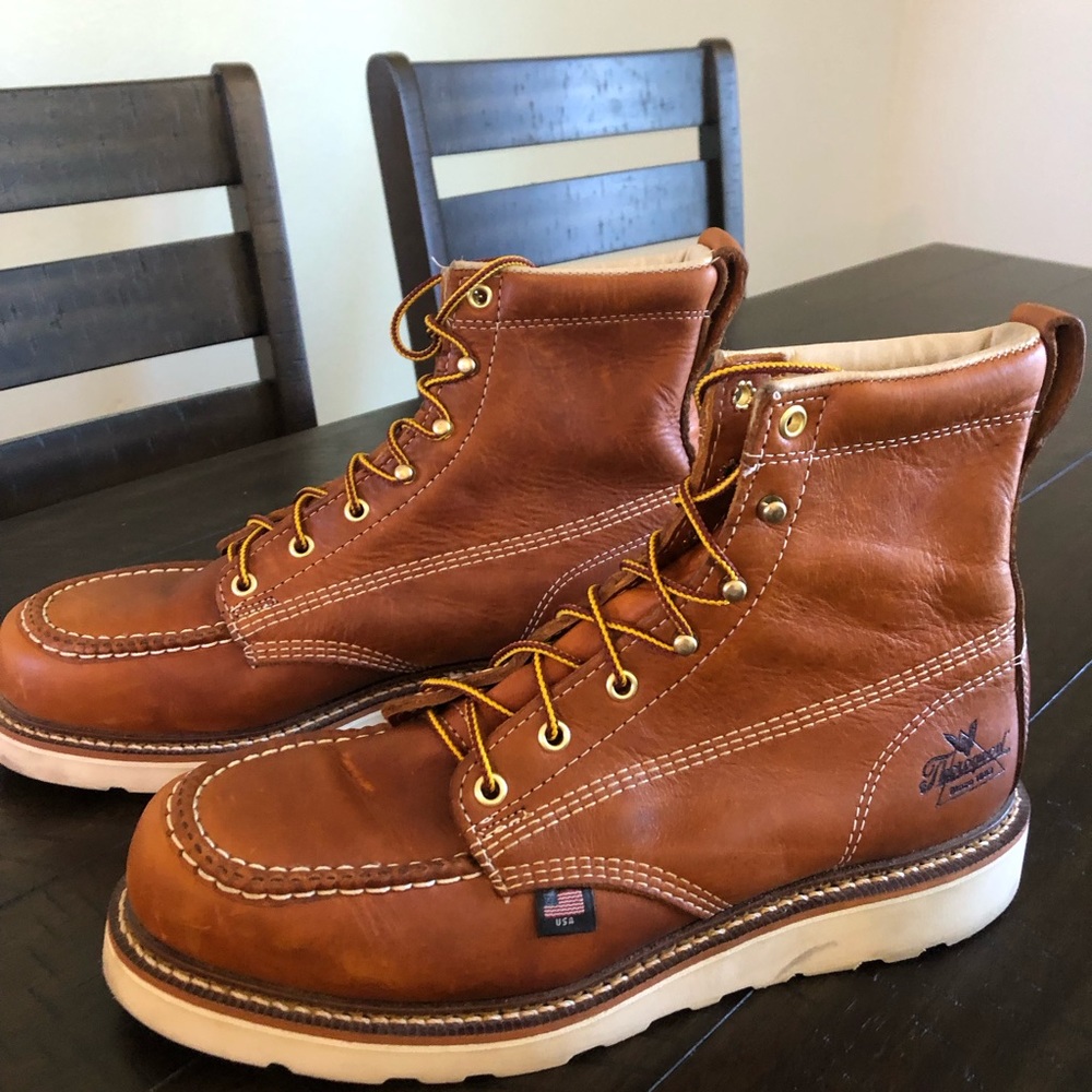 Thorogood 6 moc toe. Soft toe